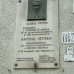 Gedenktafel für István Angyal (© Bundesstiftung Aufarbeitung, fotografiert von Róbert Gulyás) Gedenktafel für István Angyal (© Bundesstiftung Aufarbeitung, fotografiert von Róbert Gulyás)