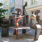 Denkmal „Runder Tisch“ (© Bundesstiftung Aufarbeitung, fotografiert von Ruth Gleinig) Denkmal „Runder Tisch“ (© Bundesstiftung Aufarbeitung, fotografiert von Ruth Gleinig)