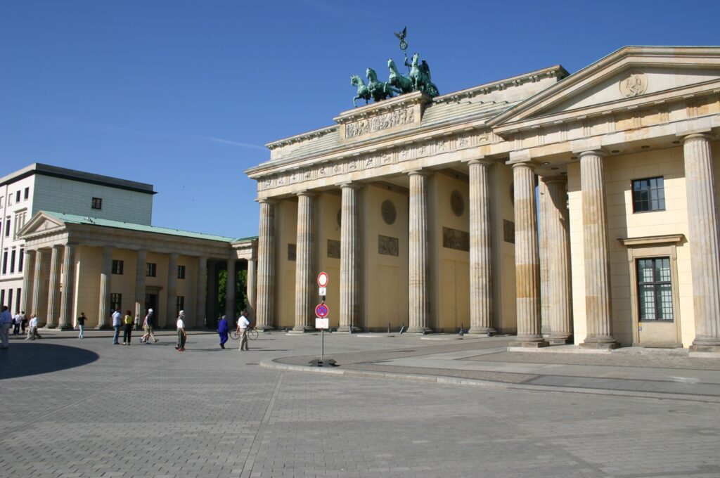 Blick auf das Brandenburger Tor (&copy; Bundesstiftung Aufarbeitung, fotografiert von Oliver Igel)