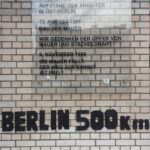 Detailansicht des Mahnmals zum Gedenken an die Deutsche Teilung (© Bundesstiftung Aufarbeitung, fotografiert von Lena Ens) Detailansicht des Mahnmals zum Gedenken an die Deutsche Teilung (© Bundesstiftung Aufarbeitung, fotografiert von Lena Ens)