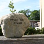 Gedenkstein &bdquo;Gegen jede Gewalt&ldquo; (&copy; Bundesstiftung Aufarbeitung, fotografiert von Oliver Boyn)